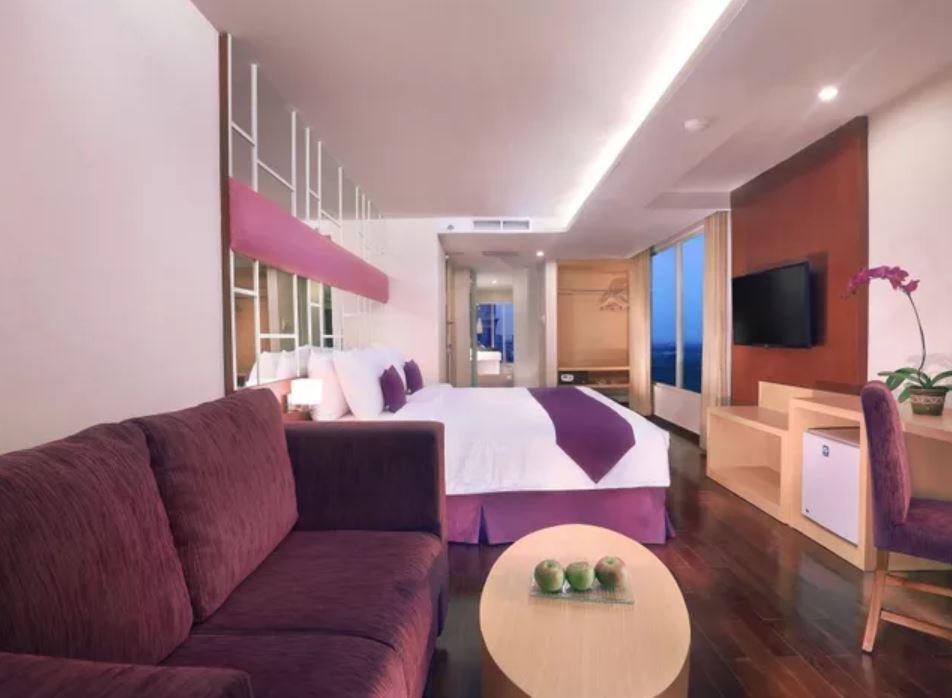 Quest Hotel Darmo - Surabaya By Aston Exteriör bild