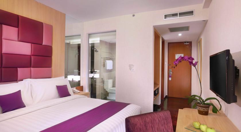 Quest Hotel Darmo - Surabaya By Aston Exteriör bild
